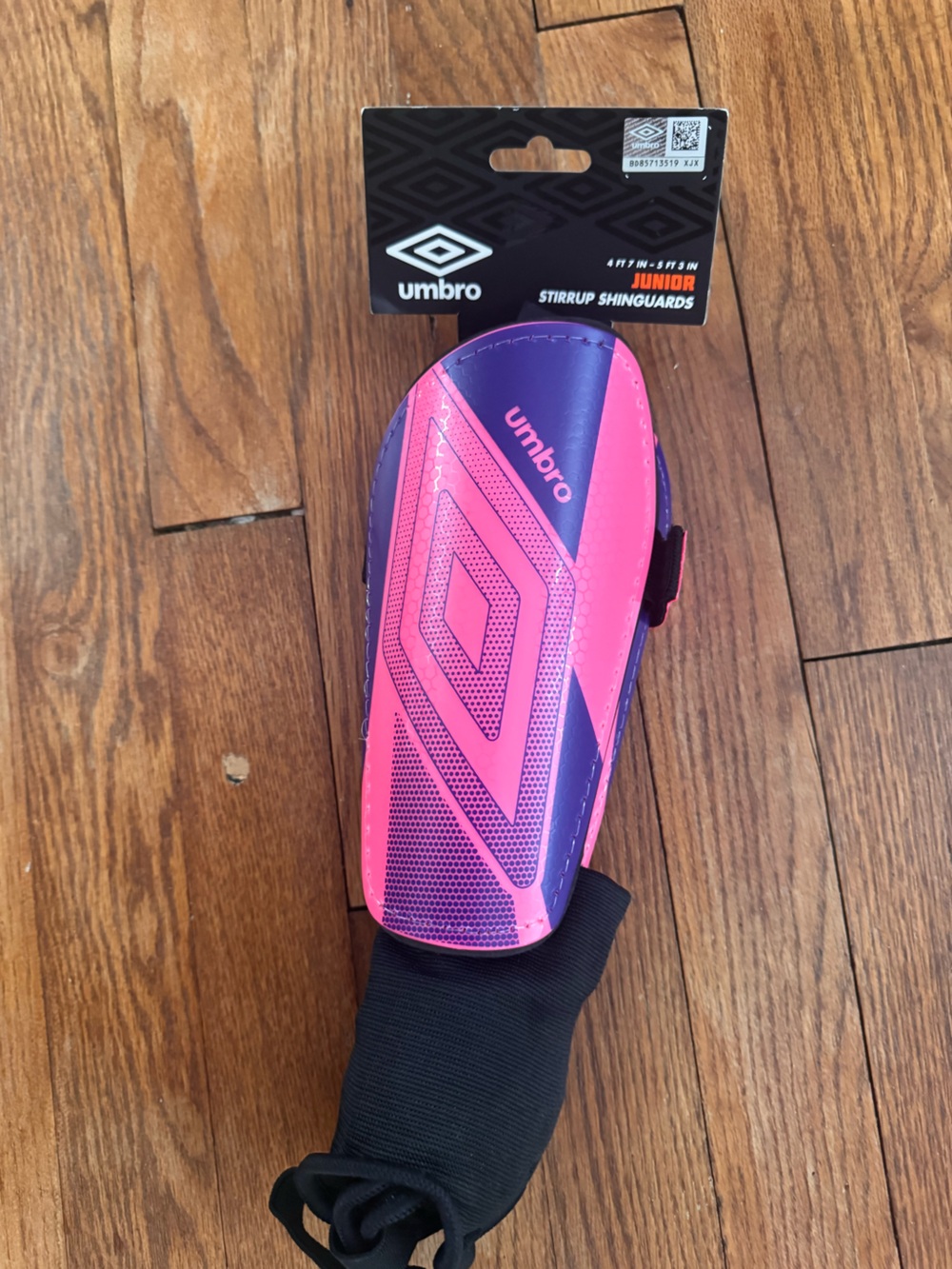 Umbro Pink and Purple Junior Stirrup Shin Guards